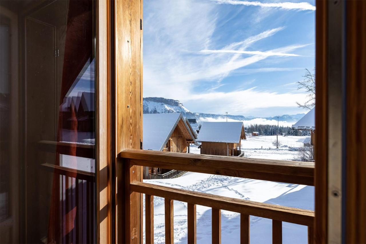Madame Vacances Les Chalets Du Berger Premium*** La Féclaz Exteriör bild